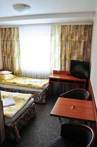 Отели типа «постель и завтрак» AGIS Pokoje Gościnne Гданьск Двухместный номер с 2 отдельными кроватями-5