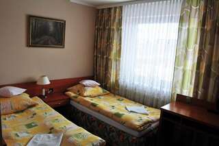 Отели типа «постель и завтрак» AGIS Pokoje Gościnne Гданьск Двухместный номер с 2 отдельными кроватями-6